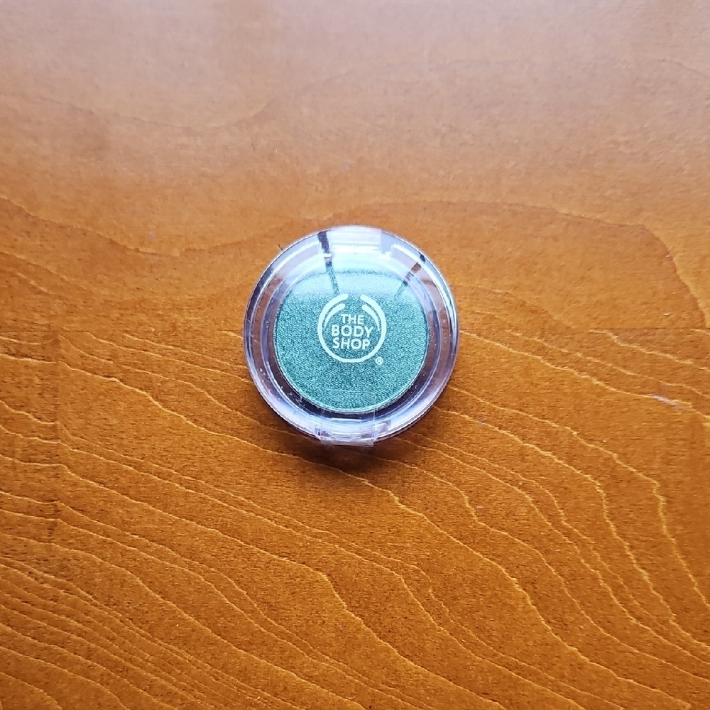 The Body Shop Green Eyeshadow